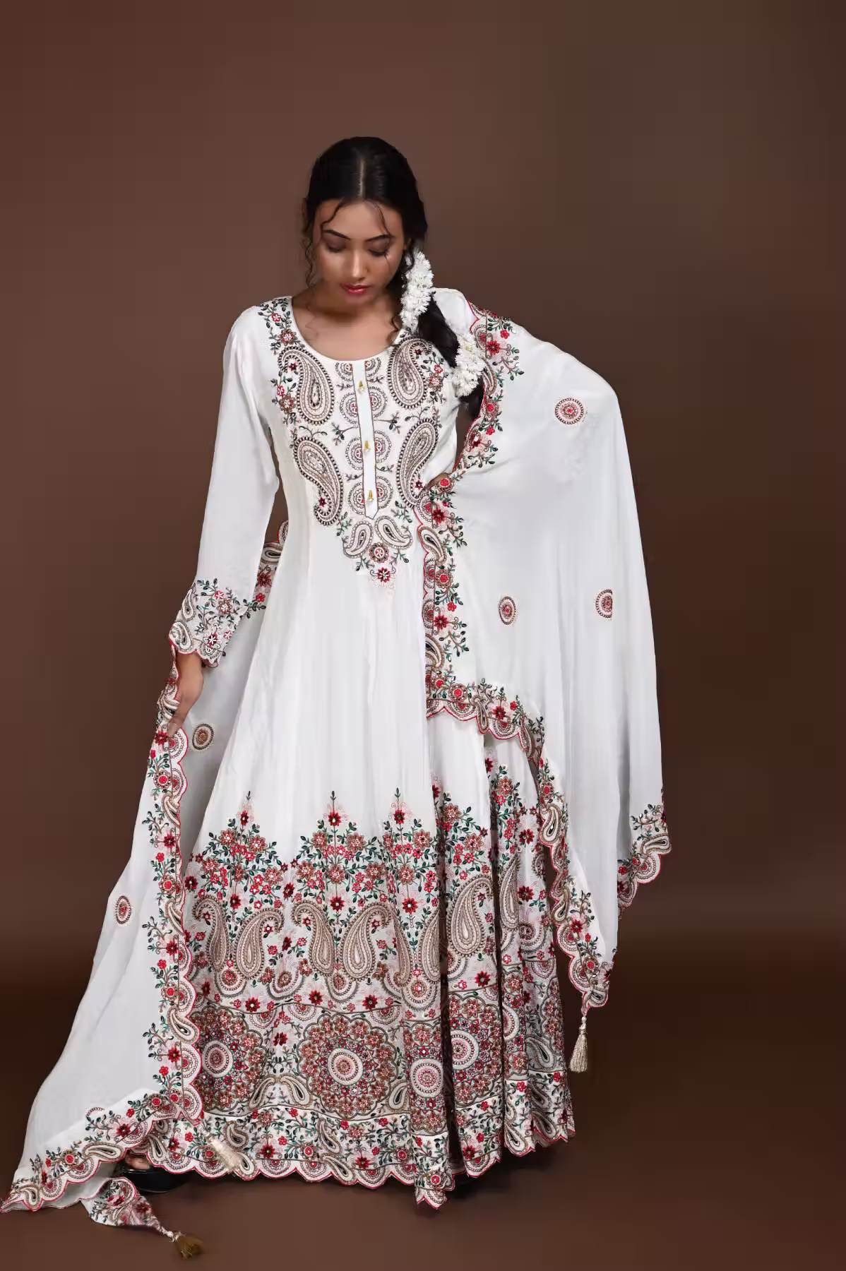 white Anarkoli